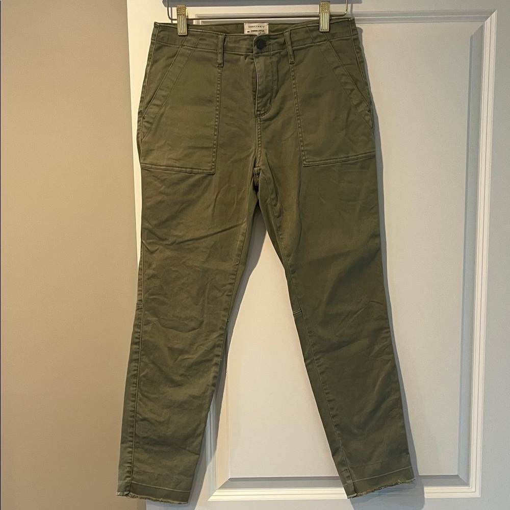 Sanctuary Olive Green Cargo Pants with Front Patch Pockets